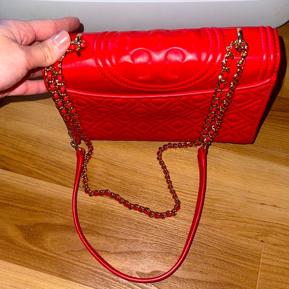 Tory Burch Fleming Red Chain Purse - Picture 9 of 12